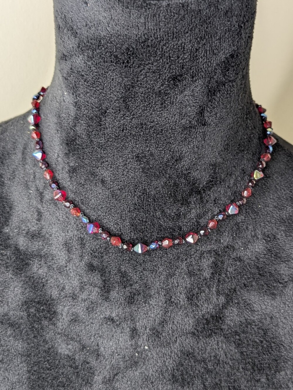 Nine West Red Black Necklace